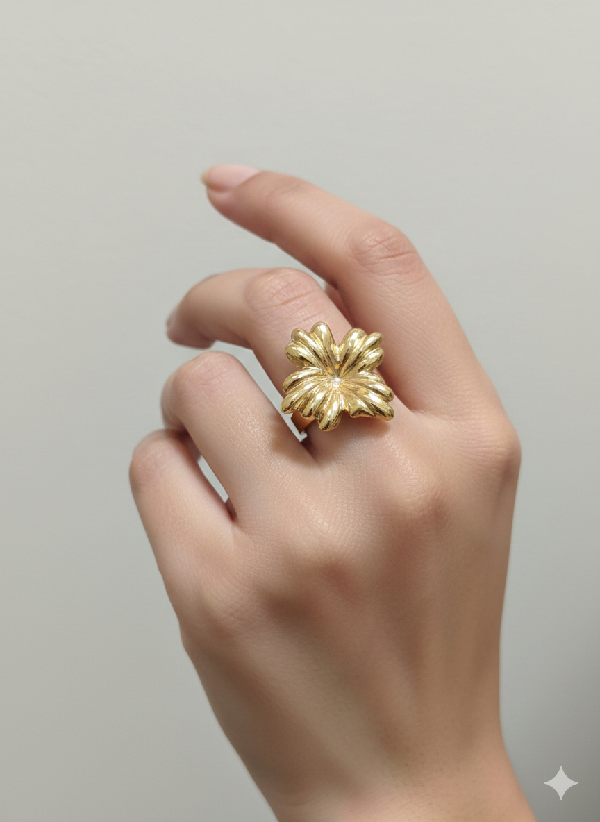 63200 Golden Flower Ring - Image 1