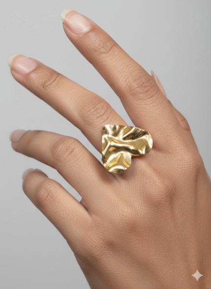 Wavy Heart Ring